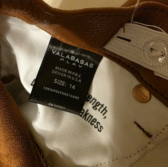 NWT VALABASAS PLAY Lace-Up Faux Leather Cargo 🔥 - Picture 6 of 12